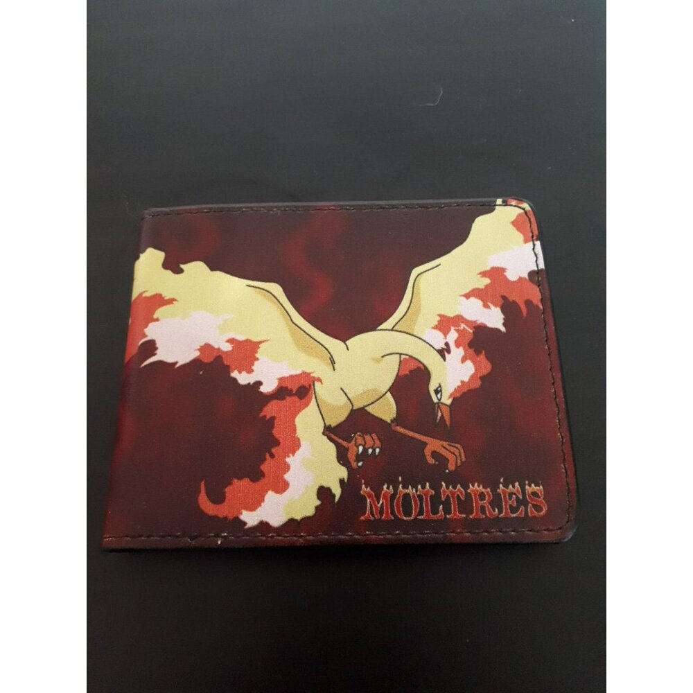 2016 Moltres Pokémon Wallet Buckle Down Flame. Nintendo